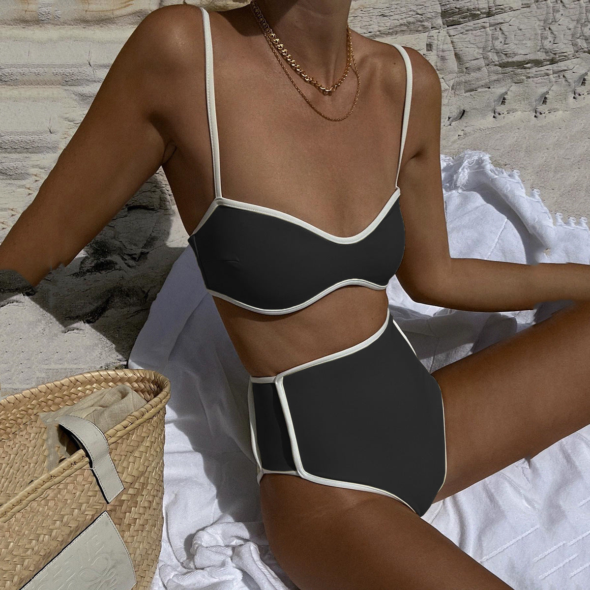 Sexy Bikini Strapless Two-Piece Women's Swimsuit (C3527)