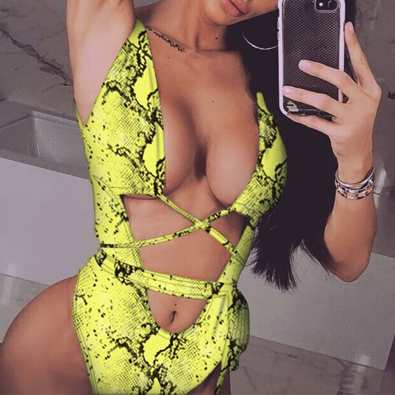 Red leopard swimsuit one piece Bandage sexy bikini 2019 Push up swimwear women string monokini High cut bathing suit bodysuit